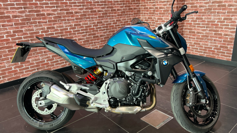 BMW F900 R
